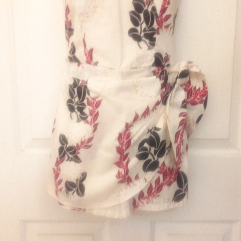 Romper - Picture 3 of 5